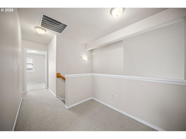 1579 S PEPPERWOOD St, Canby, OR 97013