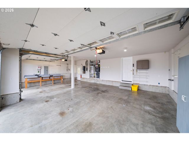 1579 S PEPPERWOOD St, Canby, OR 97013