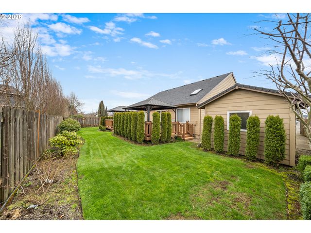 1579 S PEPPERWOOD St, Canby, OR 97013