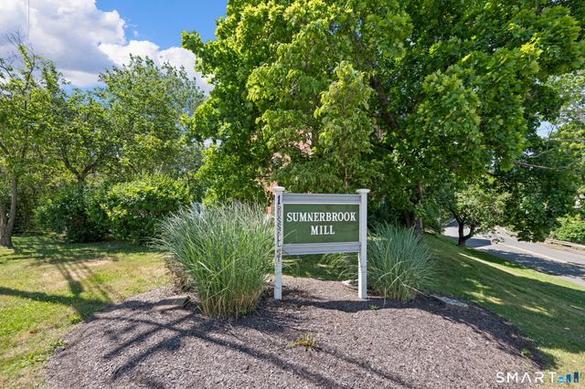 1 Russell Street 22, Middletown, CT 06457