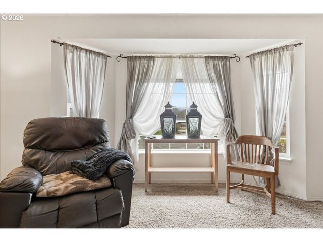 507 N PINE Ave, Yacolt, WA 98675