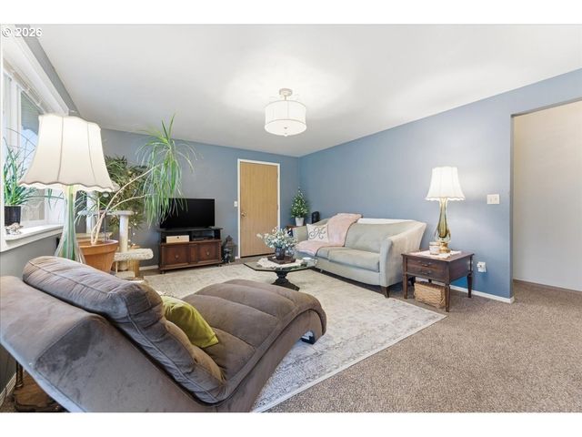 507 N PINE Ave, Yacolt, WA 98675