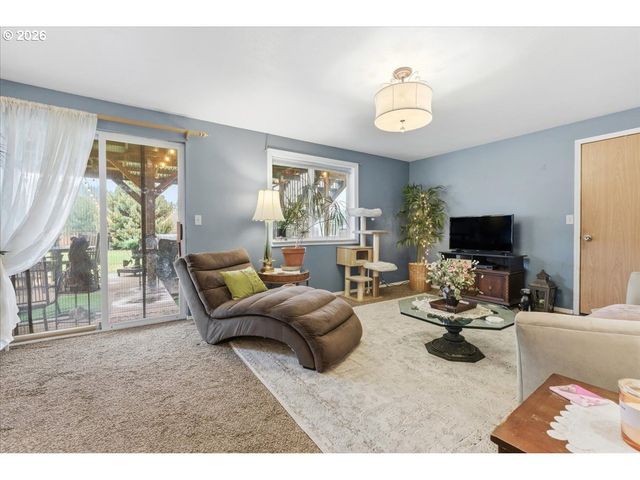 507 N PINE Ave, Yacolt, WA 98675