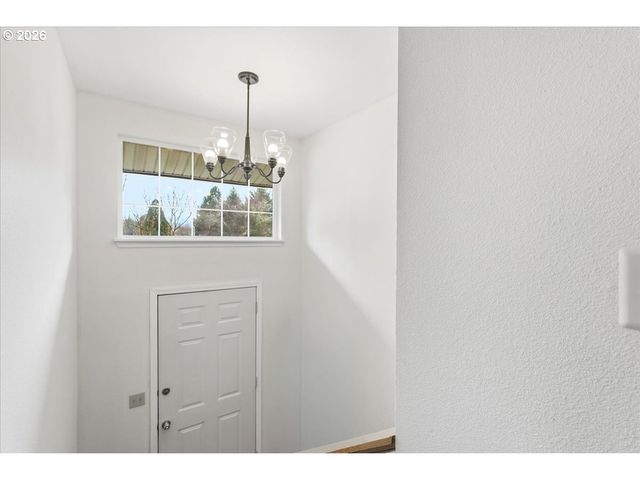 507 N PINE Ave, Yacolt, WA 98675