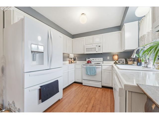 507 N PINE Ave, Yacolt, WA 98675