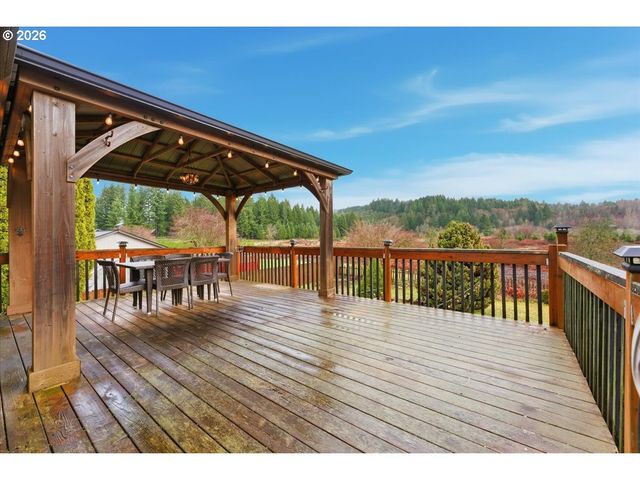 507 N PINE Ave, Yacolt, WA 98675