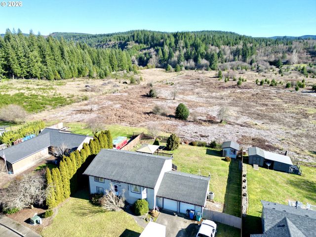 507 N PINE Ave, Yacolt, WA 98675