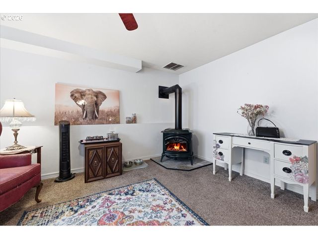 507 N PINE Ave, Yacolt, WA 98675