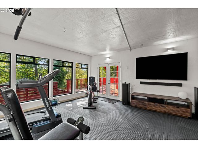 1675 FIRCREST Dr, Eugene, OR 97403