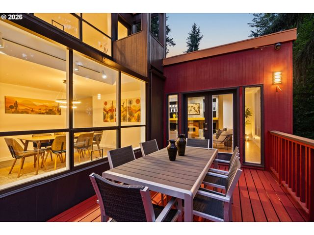 1675 FIRCREST Dr, Eugene, OR 97403
