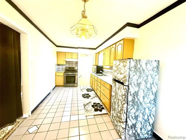 19643 Caldwell Street, Detroit, MI 48234