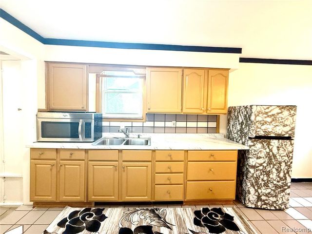 19643 Caldwell Street, Detroit, MI 48234