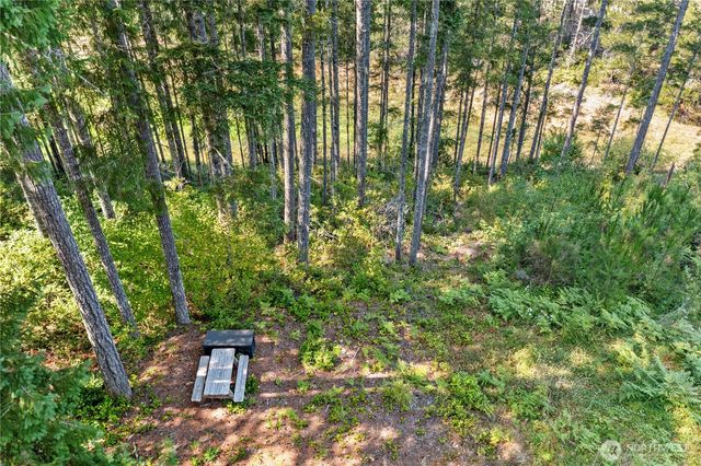 261 NE Circle Drive, Tahuya, WA 98588