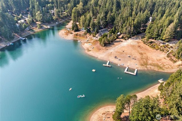 261 NE Circle Drive, Tahuya, WA 98588