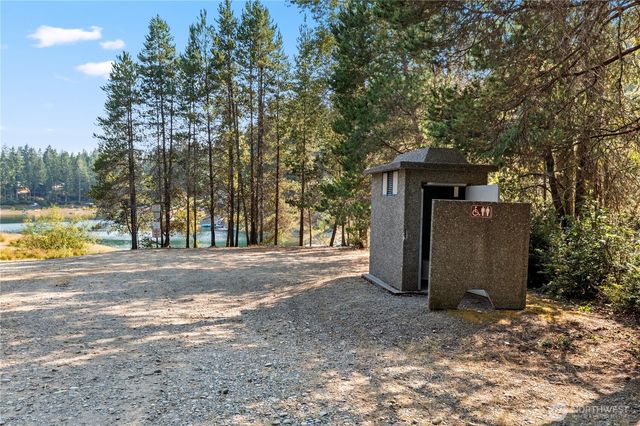 261 NE Circle Drive, Tahuya, WA 98588