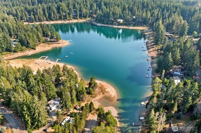 261 NE Circle Drive, Tahuya, WA 98588