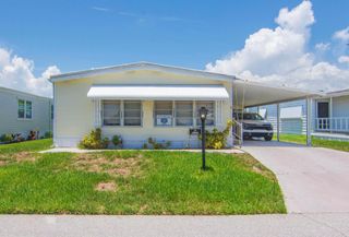 106 N Warner Drive, Jensen Beach, FL 34957