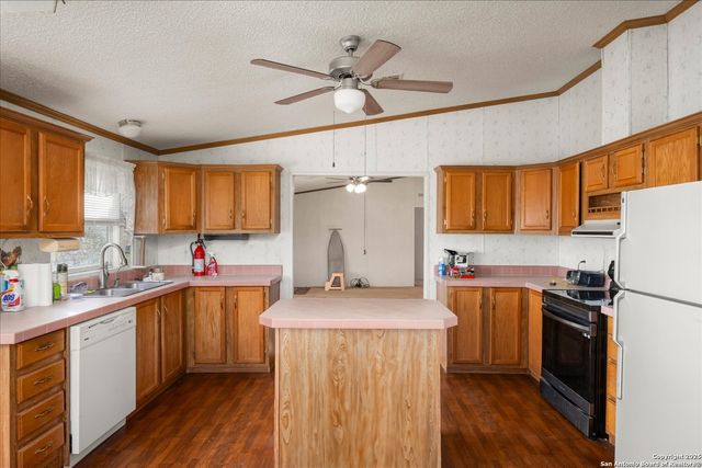 14858 Fm 1322, Luling, TX 78648