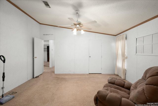 14858 Fm 1322, Luling, TX 78648