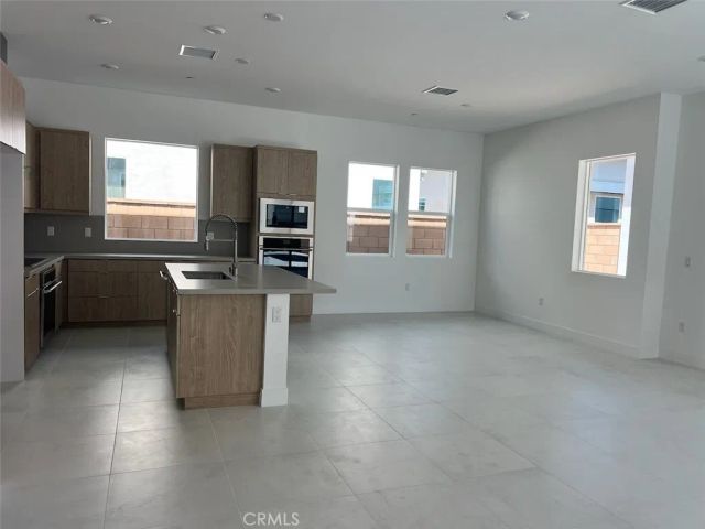 2667 Maverick Lane, Palm Springs, CA 92264