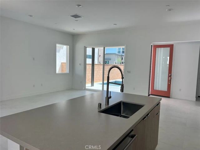 2667 Maverick Lane, Palm Springs, CA 92264