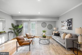 6145 STRASBURG DR, Centreville, VA 20121