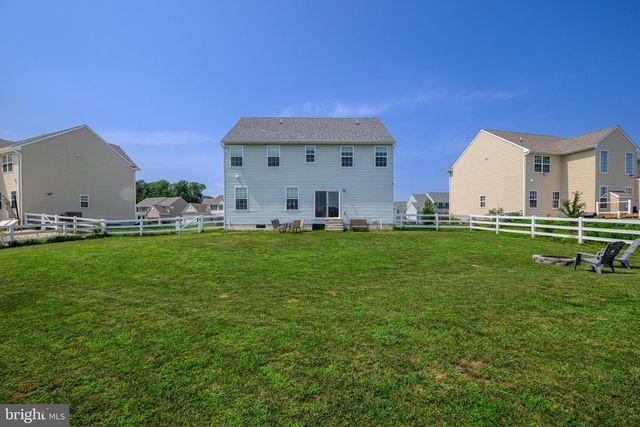 211 GARDENBROOK DR, Smyrna, DE 19977