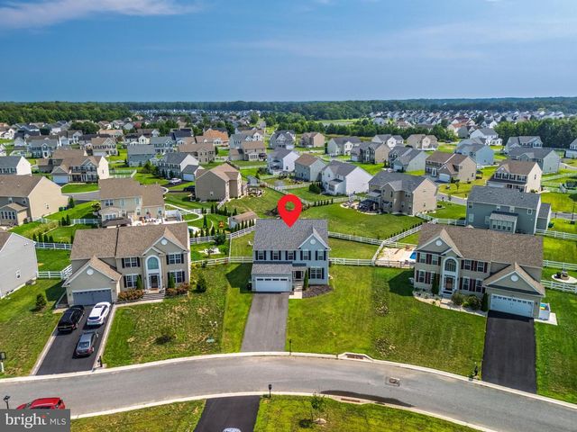 211 GARDENBROOK DR, Smyrna, DE 19977