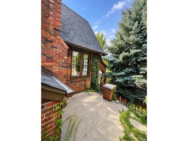 3356 W 46th Ave, Denver, CO 80211