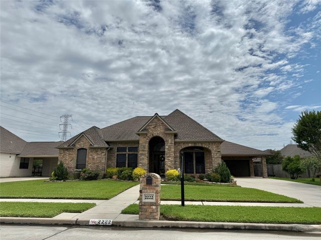 2222 W Lonesome Dove Drive, Deer Park, TX 77536