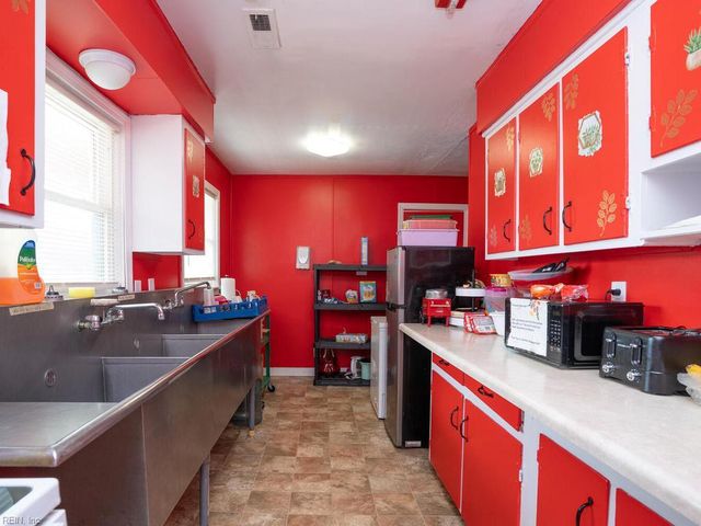 3794 Virginia Beach BLVD, Virginia Beach, VA 23452