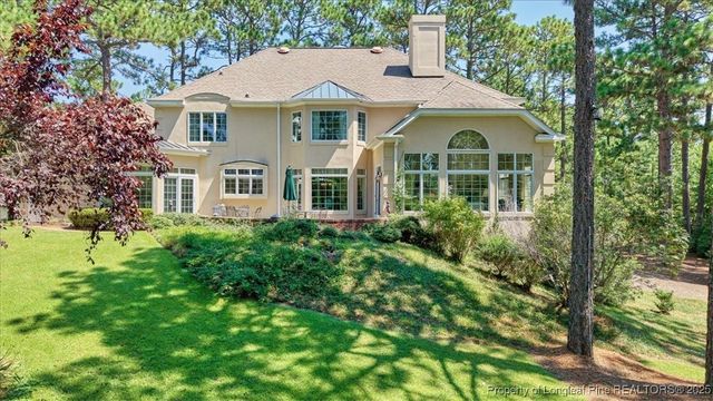 25 Quail Hollow Drive, Pinehurst, NC 28374