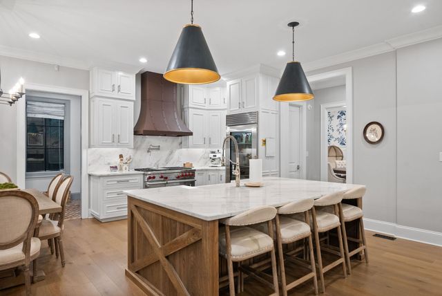 825 Salisbury Way, Clarksville, TN 37043