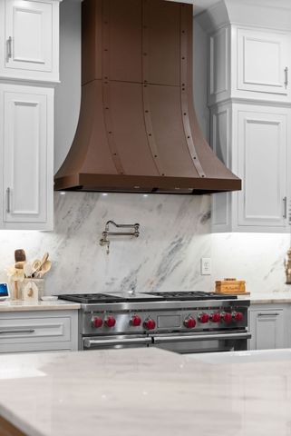 825 Salisbury Way, Clarksville, TN 37043