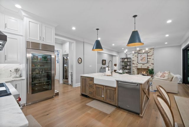 825 Salisbury Way, Clarksville, TN 37043