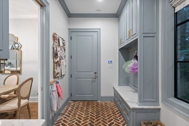 825 Salisbury Way, Clarksville, TN 37043