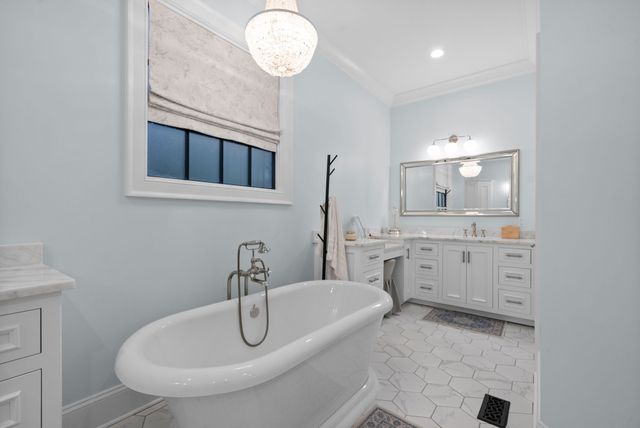 825 Salisbury Way, Clarksville, TN 37043