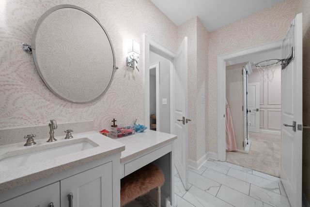 825 Salisbury Way, Clarksville, TN 37043