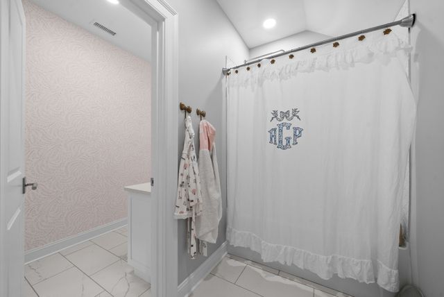 825 Salisbury Way, Clarksville, TN 37043