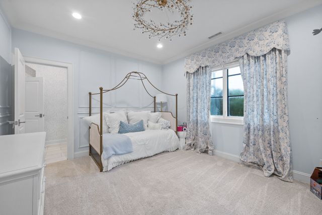 825 Salisbury Way, Clarksville, TN 37043