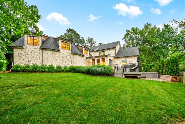 825 Salisbury Way, Clarksville, TN 37043