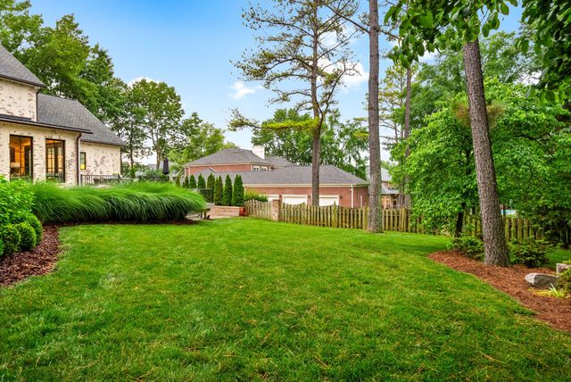 825 Salisbury Way, Clarksville, TN 37043