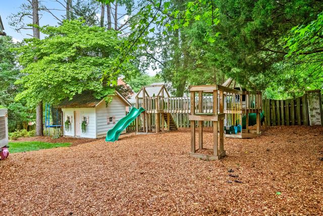 825 Salisbury Way, Clarksville, TN 37043