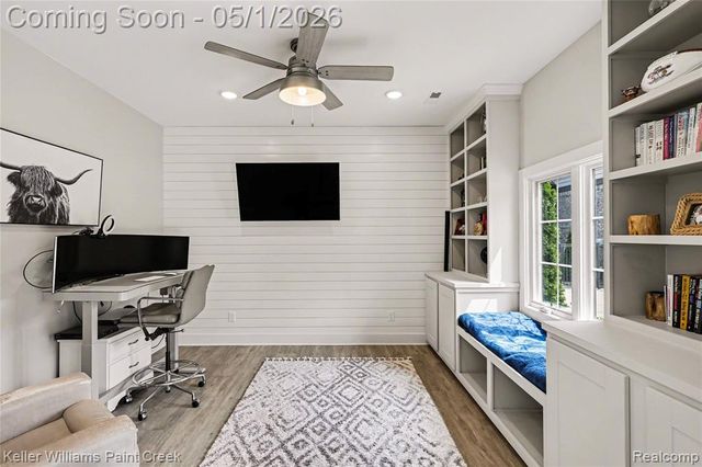 8135 Pine Knob Meadows Drive, Clarkston, MI 48348