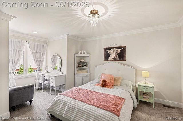 8135 Pine Knob Meadows Drive, Clarkston, MI 48348