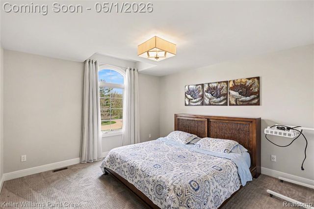 8135 Pine Knob Meadows Drive, Clarkston, MI 48348