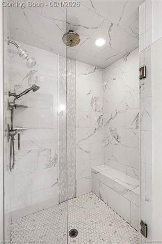 8135 Pine Knob Meadows Drive, Clarkston, MI 48348