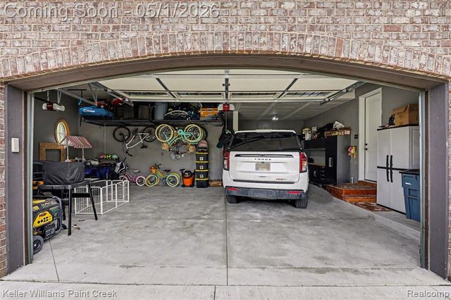 8135 Pine Knob Meadows Drive, Clarkston, MI 48348
