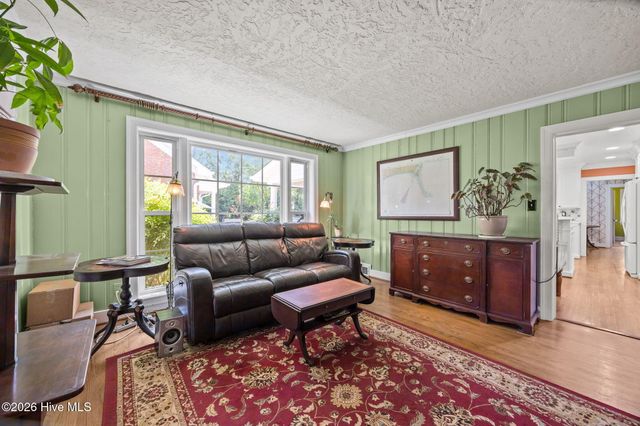 3325 North Walnut Street, Farmville, NC 27828