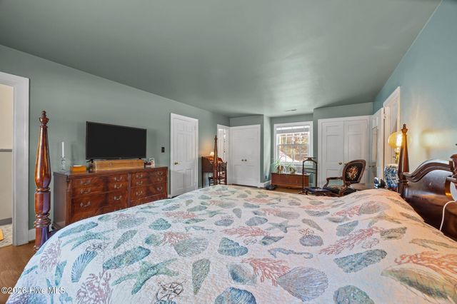 3325 North Walnut Street, Farmville, NC 27828